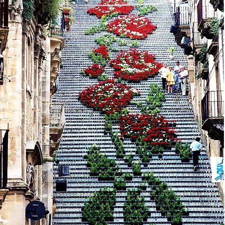 Casa Dei Colori Ξενοδοχείο Caltagirone Εξωτερικό φωτογραφία